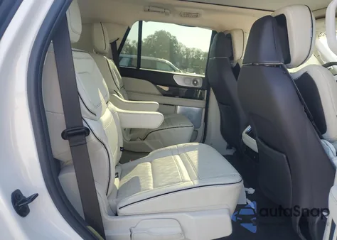 2024 Lincoln Navigator Black Label z USA, uszkodzony, nr VIN 5LMJJ2TG0REL14634